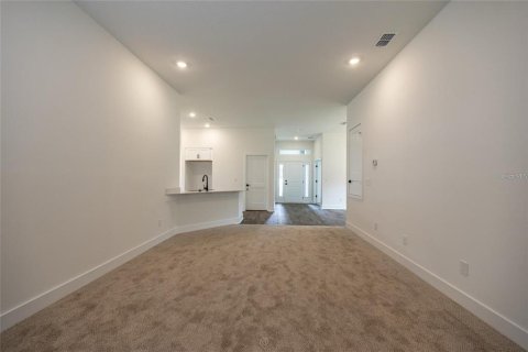 Купить виллу или дом в Палм-Кост, Флорида 4 комнаты, 169.08м2, № 2277359 - фото 8