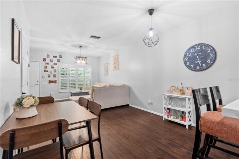 Touwnhouse à vendre à Oldsmar, Floride: 2 chambres, 102.66 m2 № 1827332 - photo 10