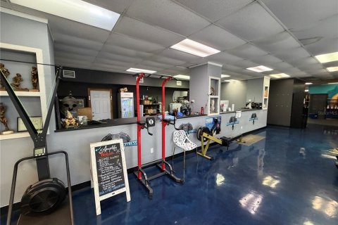 Commercial property in Saint Petersburg, Florida 986.71 sq.m. № 2197565 - photo 12
