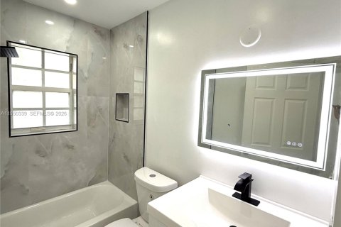 Снять в аренду виллу или дом в Санрайз, Флорида 3 спальни, 104.05м2, № 2005868 - фото 10