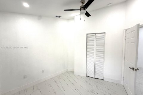Снять в аренду виллу или дом в Санрайз, Флорида 3 спальни, 104.05м2, № 2005868 - фото 14
