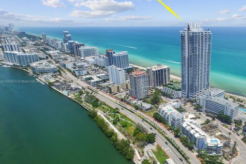 Condominio en alquiler en Miami Beach, Florida, 1 dormitorio, 75.07 m2 № 1979630 - foto 4