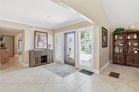 House in Punta Gorda, Florida 4 bedrooms, 208.01 sq.m. № 2130076 - photo 7