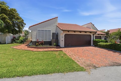 Villa ou maison à Punta Gorda, Floride 4 chambres, 208.01 m2 № 2130076