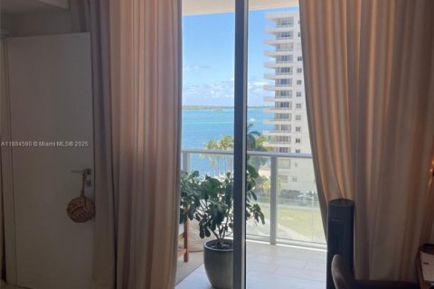 Купить кондоминиум в Майами, Флорида 1 спальня, 64.66м2, № 2054846 - фото 9