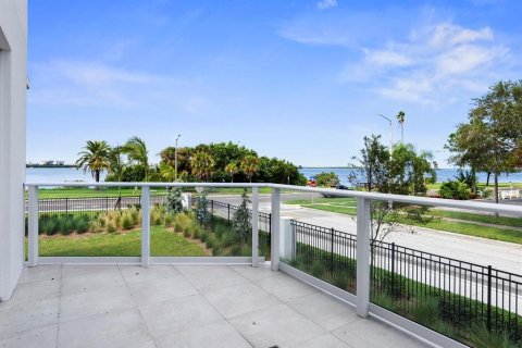 Copropriété à vendre à Clearwater, Floride: 2 chambres, 210.7 m2 № 2097935 - photo 20