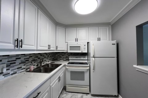 Купить кондоминиум в Уэст-Палм-Бич, Флорида 3 комнаты, 63.55м2, № 2180300 - фото 5