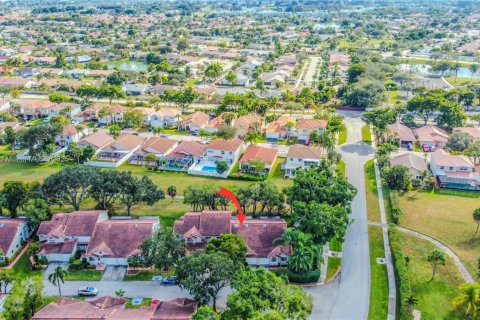 Touwnhouse à vendre à Margate, Floride: 2 chambres, 117.61 m2 № 2019333 - photo 23