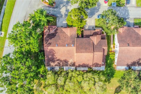 Touwnhouse à vendre à Margate, Floride: 2 chambres, 117.61 m2 № 2019333 - photo 24