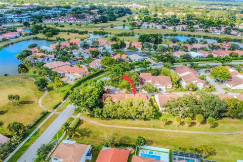 Touwnhouse à vendre à Margate, Floride: 2 chambres, 117.61 m2 № 2019333 - photo 21