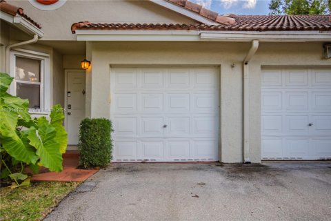 Touwnhouse à vendre à Margate, Floride: 2 chambres, 117.61 m2 № 2019333 - photo 26