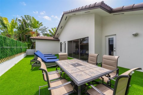Villa ou maison à vendre à Miami Shores, Floride: 5 chambres, 412.02 m2 № 2042403 - photo 22