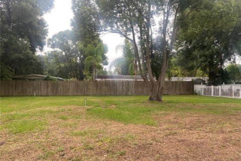 Terreno en venta en New Port Richey, Florida № 1658591 - foto 1
