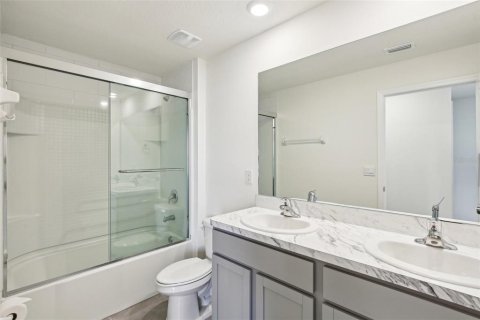 Casa en venta en Dade City, Florida, 4 dormitorios, 207.92 m2 № 2211388 - foto 22