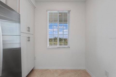 Condo in Venice, Florida, 2 bedrooms  № 2321688 - photo 10