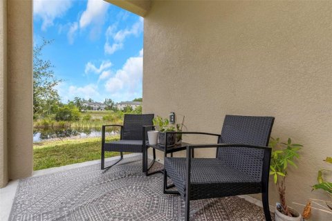 Townhouse in ANGELINE in Land O' Lakes, Florida 3 bedrooms, 166.02 sq.m. № 1877305 - photo 15