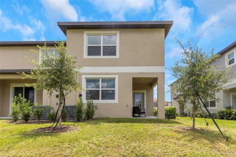 Townhouse in ANGELINE in Land O' Lakes, Florida 3 bedrooms, 166.02 sq.m. № 1877305 - photo 12