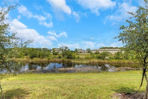 Townhouse in ANGELINE in Land O' Lakes, Florida 3 bedrooms, 166.02 sq.m. № 1877305 - photo 7