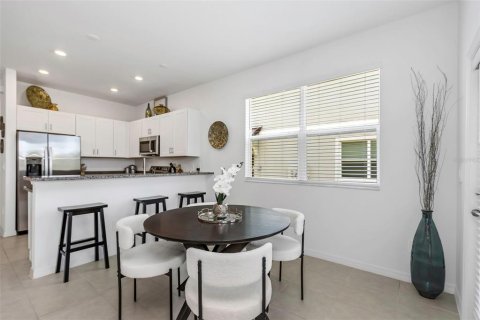 Townhouse in ANGELINE in Land O' Lakes, Florida 3 bedrooms, 166.02 sq.m. № 1877305 - photo 25