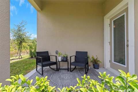 Townhouse in ANGELINE in Land O' Lakes, Florida 3 bedrooms, 166.02 sq.m. № 1877305 - photo 8