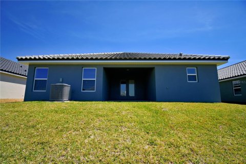 House in Auburndale, Florida 4 bedrooms, 204.38 sq.m. № 1243868 - photo 29