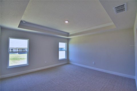 House in Auburndale, Florida 4 bedrooms, 204.38 sq.m. № 1243868 - photo 12