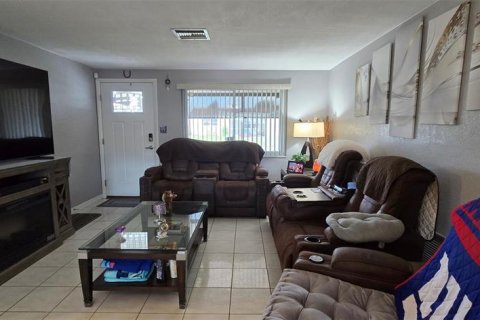 Casa en venta en Holiday, Florida, 3 dormitorios, 119.29 m2 № 1909199 - foto 6