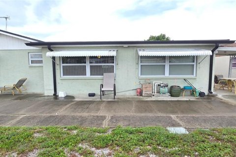 Casa en venta en Holiday, Florida, 3 dormitorios, 119.29 m2 № 1909199 - foto 29