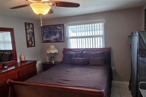 Casa en venta en Holiday, Florida, 3 dormitorios, 119.29 m2 № 1909199 - foto 18