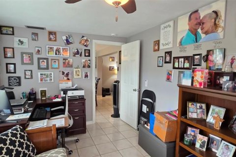 Casa en venta en Holiday, Florida, 3 dormitorios, 119.29 m2 № 1909199 - foto 16