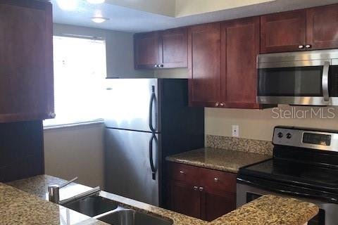 Condominio en alquiler en Orlando, Florida, 2 dormitorios, 85.38 m2 № 1908886 - foto 5