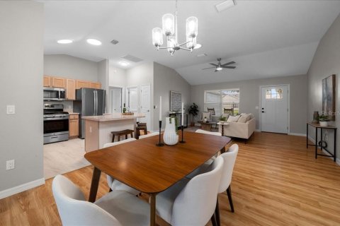 Villa ou maison à vendre à The Villages, Floride: 2 chambres, 128.48 m2 № 2277439 - photo 7