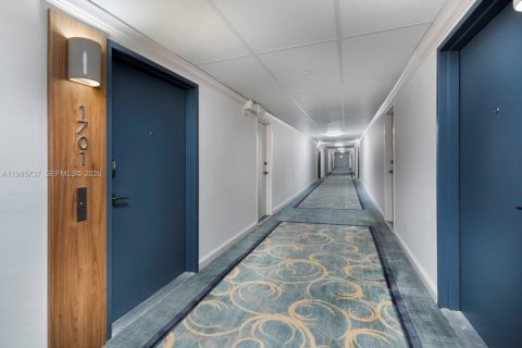 Condominio en venta en Fort Lauderdale, Florida, 2 dormitorios, 110.55 m2 № 2049508 - foto 3