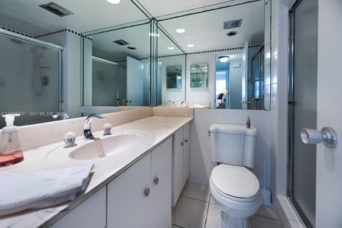 Condominio en venta en Fort Lauderdale, Florida, 2 dormitorios, 110.55 m2 № 2049508 - foto 16