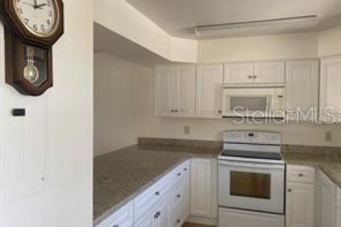 Condo in Punta Gorda, Florida, 2 bedrooms  № 1654764 - photo 10