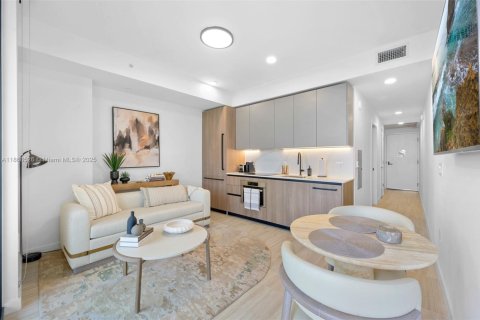 Condo in Miami Beach, Florida, 1 bedroom  № 1895366 - photo 4