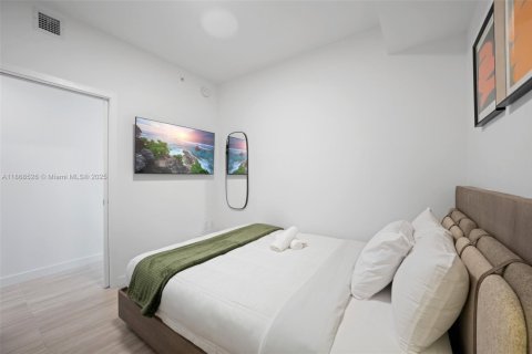 Condo in Miami Beach, Florida, 1 bedroom  № 1895366 - photo 7