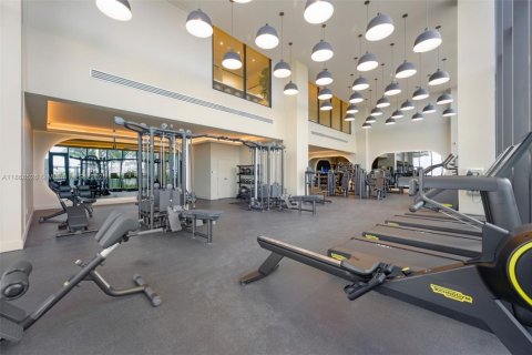 Condo in Miami Beach, Florida, 1 bedroom  № 1895366 - photo 18