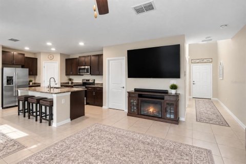 Villa ou maison à vendre à Wimauma, Floride: 4 chambres, 178.84 m2 № 2319222 - photo 6