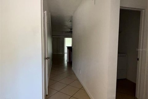 Townhouse in Kissimmee, Florida 4 bedrooms, 184.41 sq.m. № 1798279 - photo 3