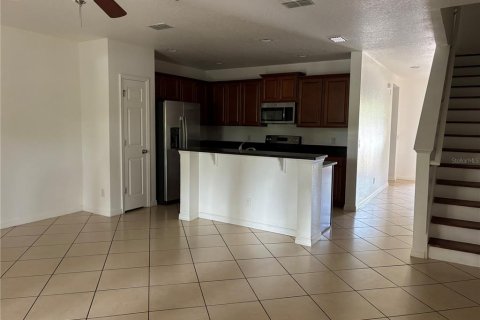 Townhouse in Kissimmee, Florida 4 bedrooms, 184.41 sq.m. № 1798279 - photo 15