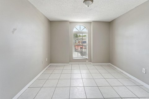 Купить виллу или дом в Майами, Флорида 4 комнаты, 159.42м2, № 2429724 - фото 10