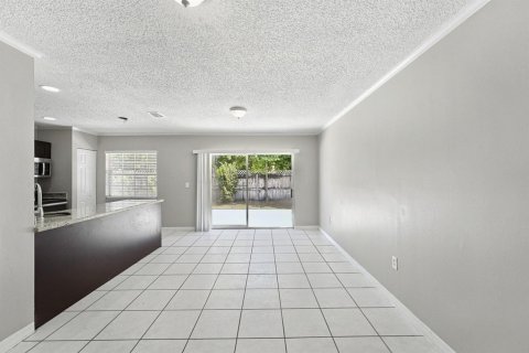 Купить виллу или дом в Майами, Флорида 4 комнаты, 159.42м2, № 2429724 - фото 14