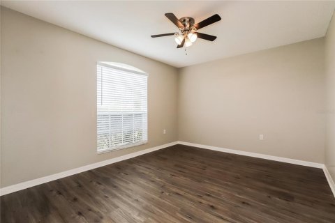 House in Mulberry, Florida 3 bedrooms, 172.71 sq.m. № 2198783 - photo 9