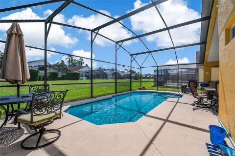 House in Davenport, Florida 4 bedrooms, 145.11 sq.m. № 2115860 - photo 29