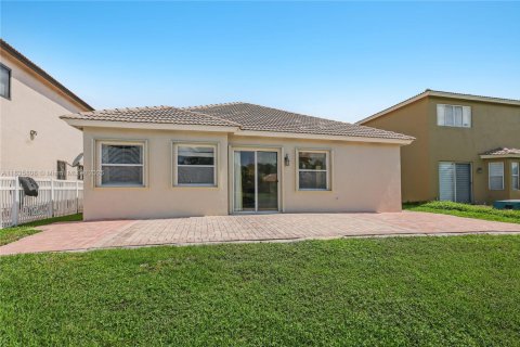 Casa en venta en Miramar, Florida, 3 dormitorios, 181.44 m2 № 1820196 - foto 30