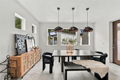 Villa ou maison à vendre à Tampa, Floride: 5 chambres, 321.35 m2 № 2388683 - photo 18