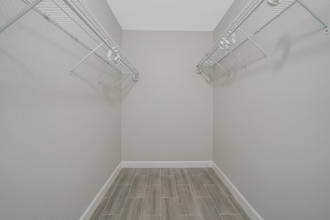 Купить кондоминиум в Помпано-Бич, Флорида 3 комнаты, 96.15м2, № 2083795 - фото 27