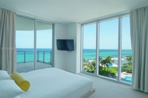 Condo in Sunny Isles Beach, Florida, 2 bedrooms  № 2090181 - photo 29