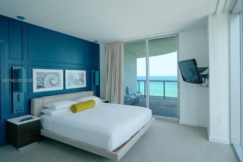 Condo in Sunny Isles Beach, Florida, 2 bedrooms  № 2090181 - photo 14